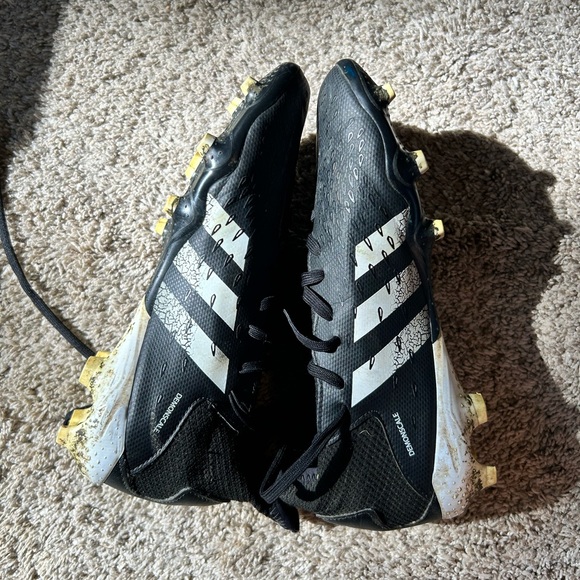 Black Adidas Demonscale soccer cleats, size 4.5 Kids - Picture 3 of 3